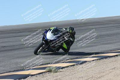 media/Oct-13-2025-Moto Forza (Mon) [[a66d839500]]/2-A Group/Session 2 (Bowl)/